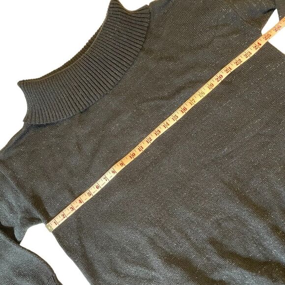Vtg 80s Black and silver sparkly turn down collar oversize sweater . - Picture 8 of 10